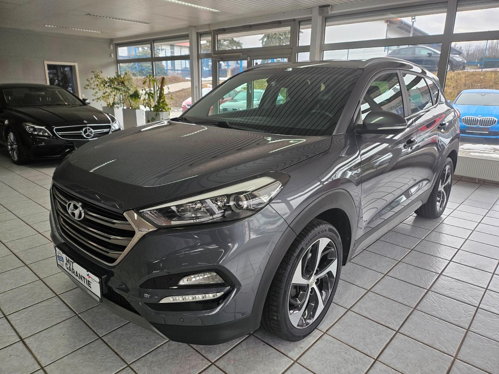 Hyundai Tucson Premium*4WD *LED*Leder*Navi*SiHz*Automat*