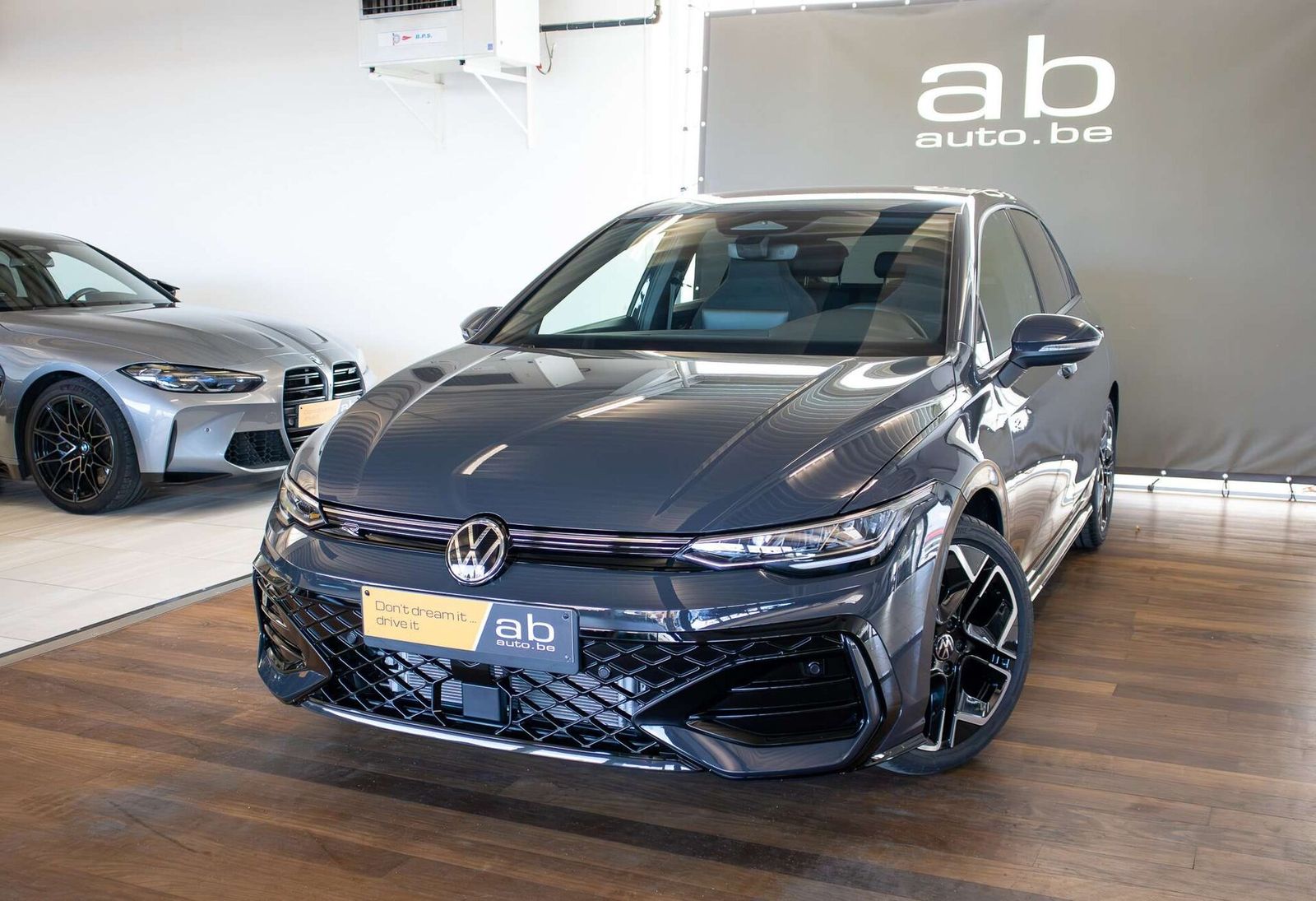 Volkswagen Golf 1.5 ETSI DSG R-LINE PANO, FACELIFT, CAMERA, imagem 2