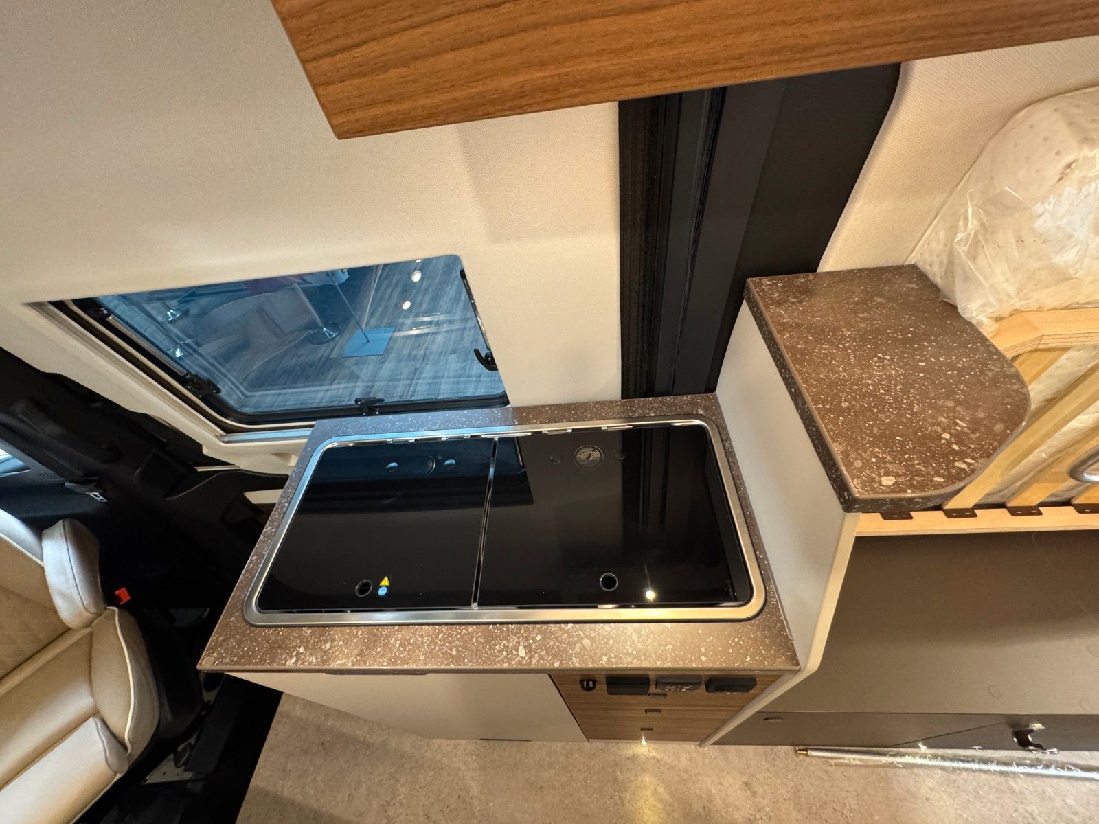 Fahrzeugabbildung Bürstner Habiton Mercedes HMX 6.0 Allrad 4x4 Schlafdach !