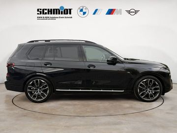 BMW X7 - 8