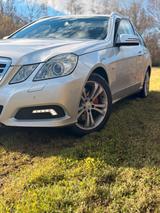 Mercedes-Benz Mercedes E350 CDI 4 MATIC/AIRMATIC - Mercedes-Benz E 350 in Augsburg