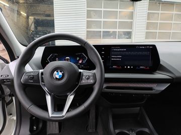 BMW 120 DAB LED Komfortzg. Parkassistent Klimaaut.