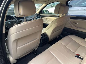 BMW 520 - 12