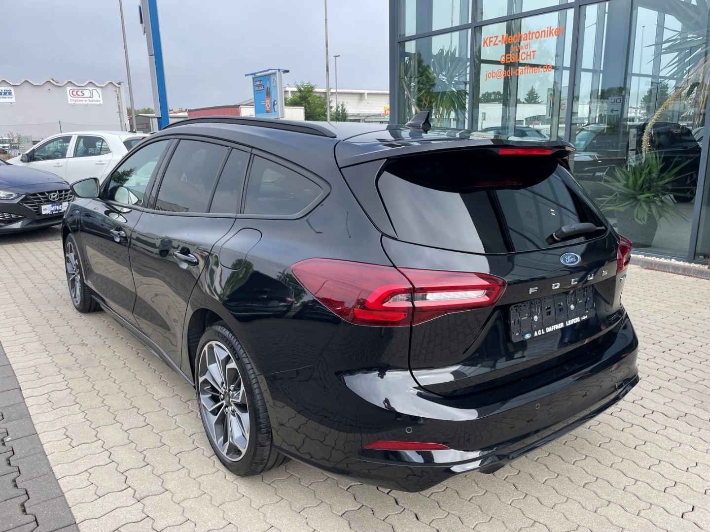 Fahrzeugabbildung Ford Focus Turnier ST-Line X VerkehrszeichenERK Kamer