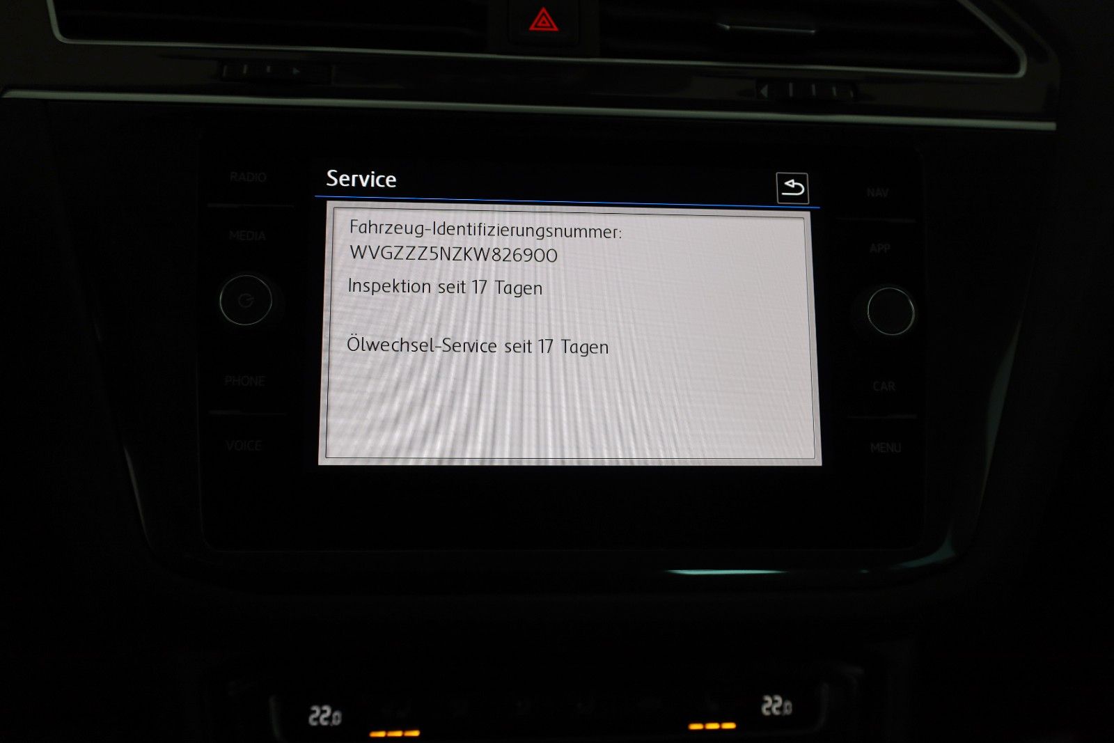 Fahrzeugabbildung Volkswagen Tiguan Highline 4M Navi,LED,PanDach,ACC,360°