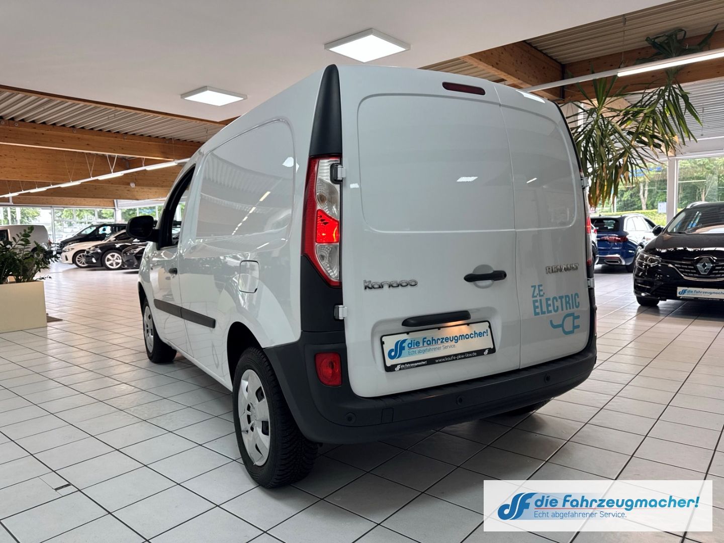 Fahrzeugabbildung Renault Kangoo Z.E. 33 inkl. Batterie 92%*PDC Klima BT e