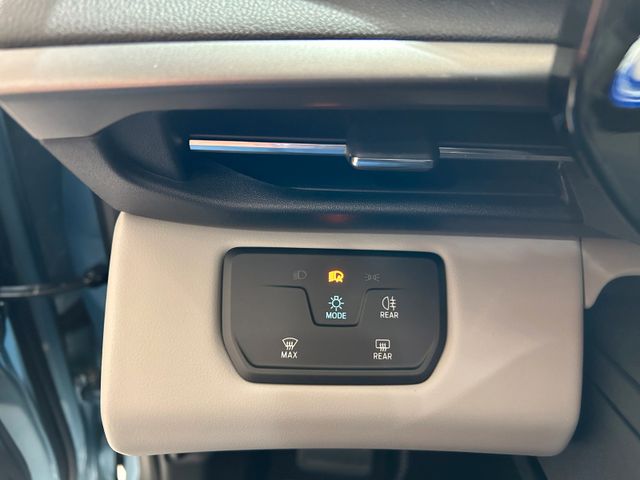 Ford Explorer Select RWD