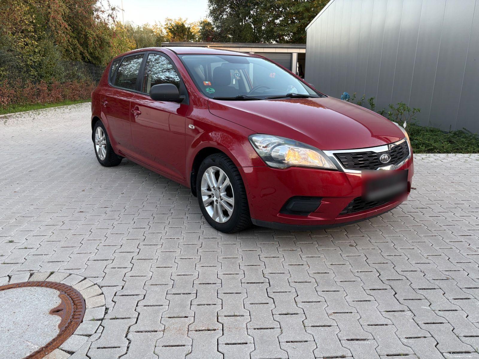 Kia Andere