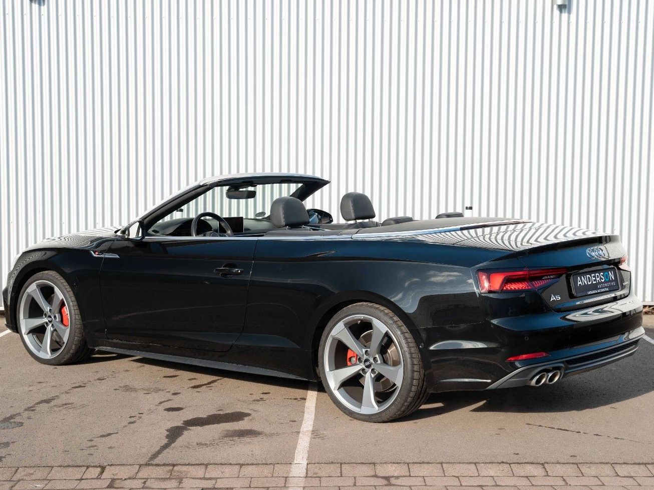 Fahrzeugabbildung Audi A5 CABRIO 50TDI QUATT SLINE 360° B&O 20" HUD AHK