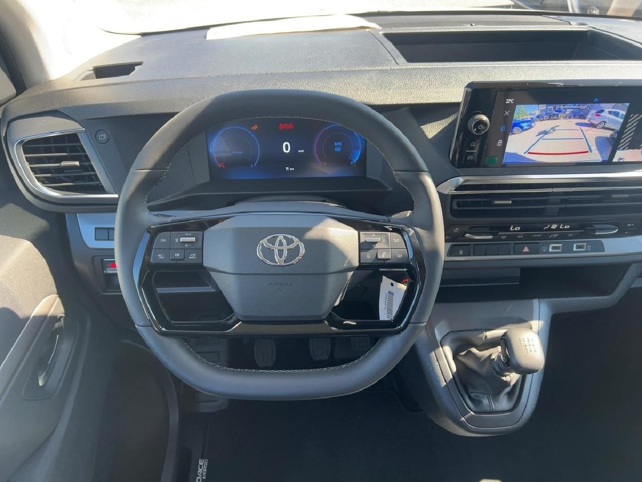 Fahrzeugabbildung Toyota Proace Verso L1 2,0*Comfort*Travel Paket *8-S.