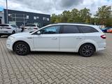 Ford Mondeo 2,0TDCi 103kW DPF Titanium Turnier - : Beheizbare Frontscheibe, mit Klimaautomatik