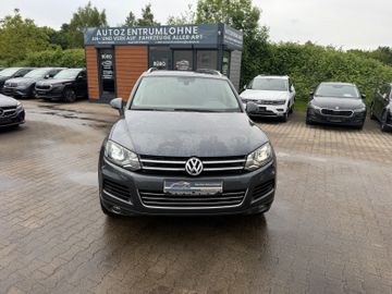 Volkswagen Touareg - 2
