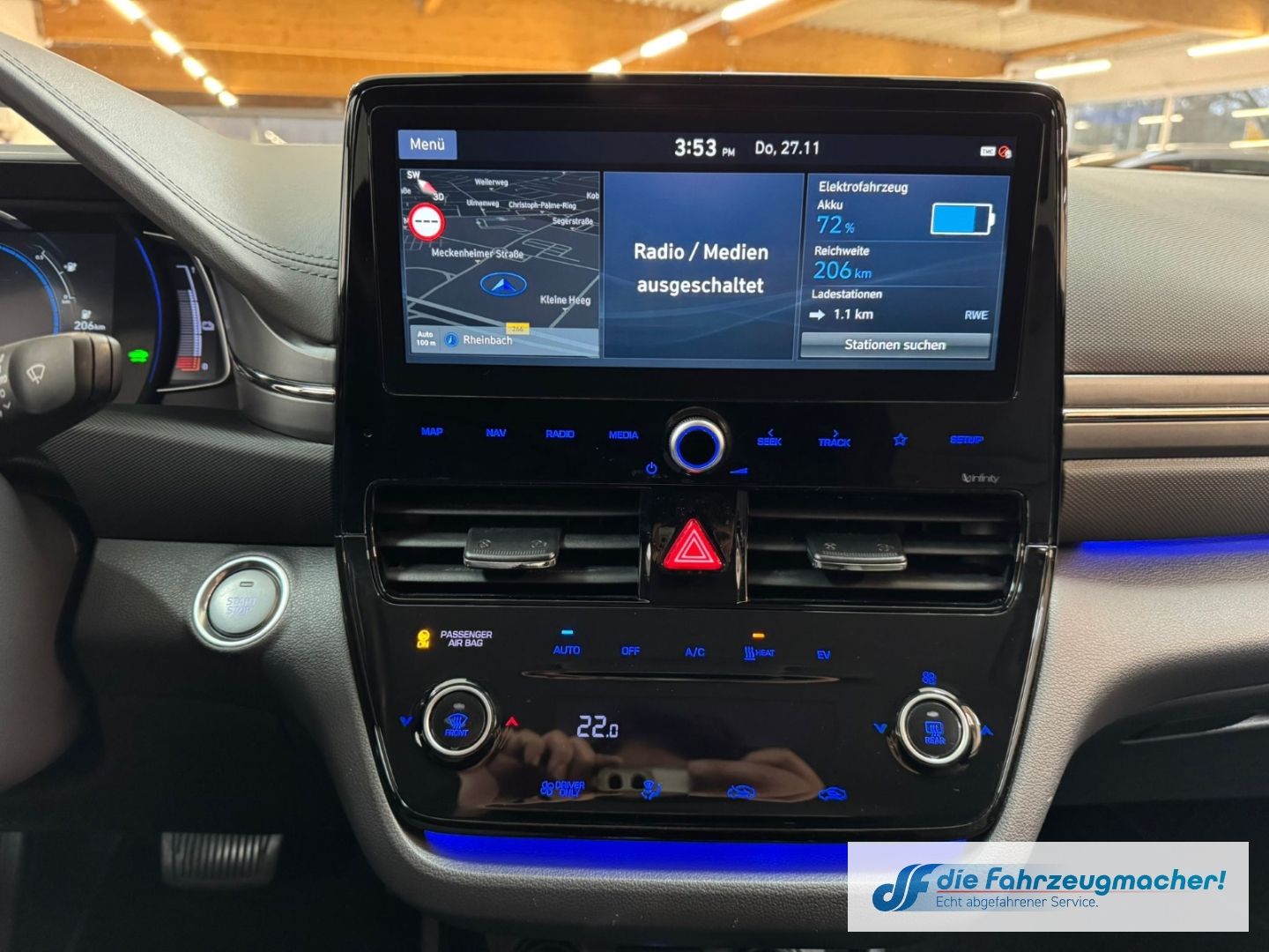 Fahrzeugabbildung Hyundai IONIQ Style Elektro Navi Soundsystem LED ACC App