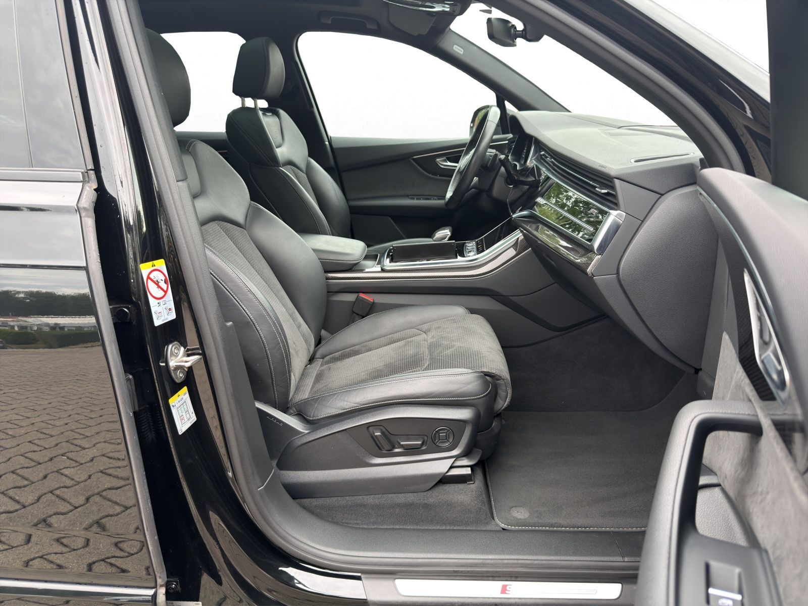 Audi Q7 50 TDI quattro S line LED Air Pano HuD AHK foto 4