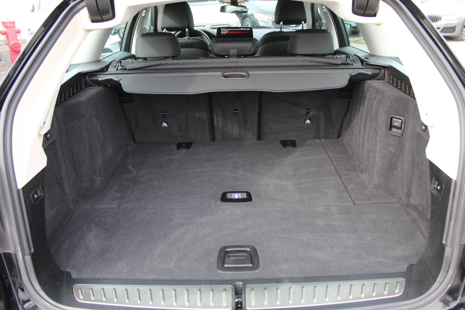 BMW 530d Tour. +DAB+Kamera+S-Leder+Active Guard+