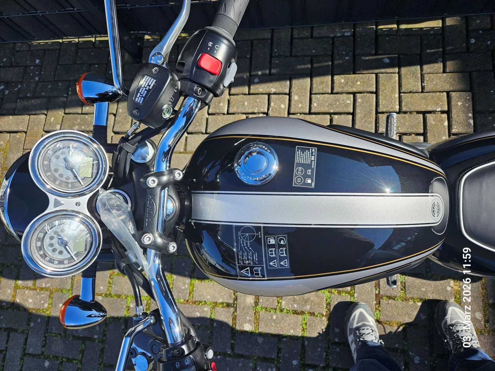 Fahrzeugabbildung Triumph Bonneville T120 Icon Edition