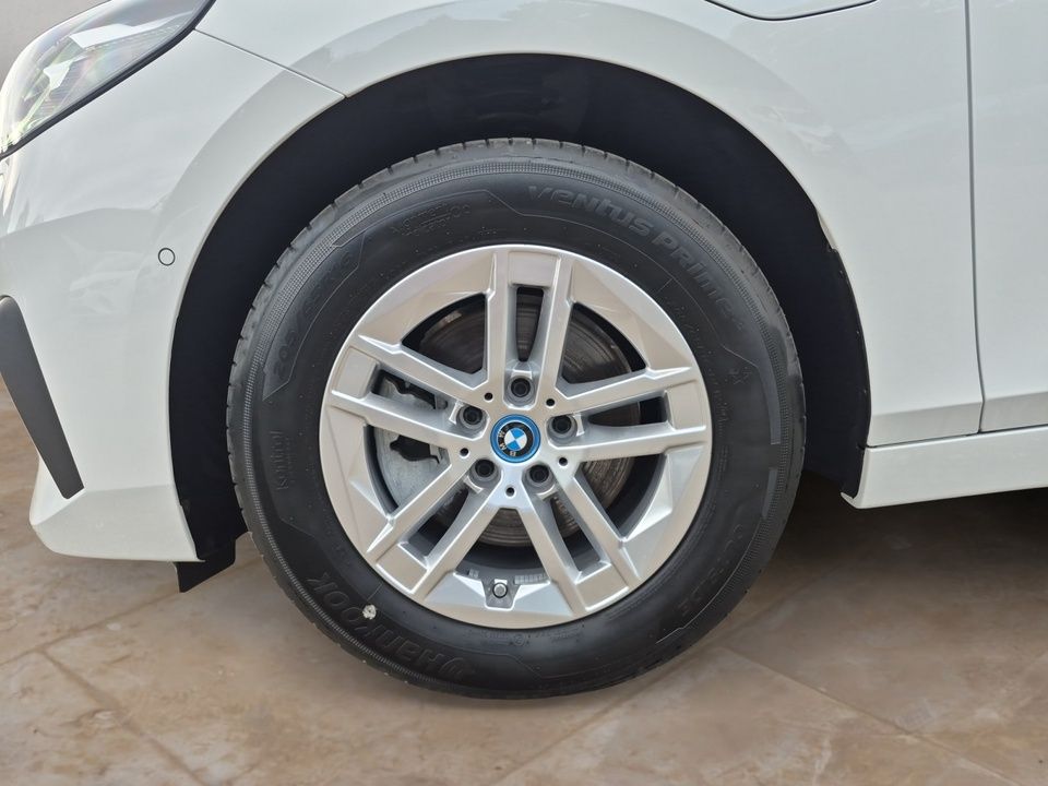 BMW 225 Active Tourer - Bild 3