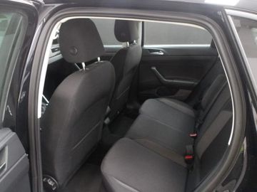 Volkswagen Taigo - 12