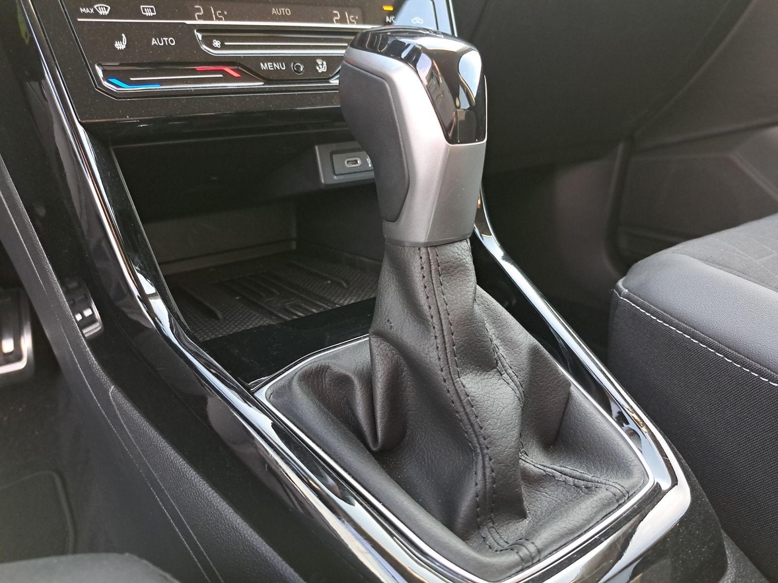 Volkswagen T-Cross - Bild 22