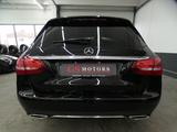 Mercedes-Benz C 250 T EXCLUSIVE*LED*NAVI*AHK*AMBIENTE*KAMERA - Mercedes-Benz C-Klasse: Exclusive