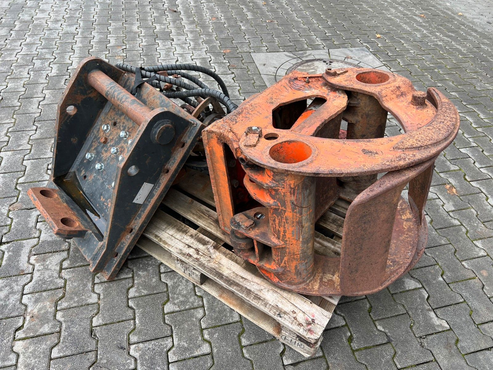 Fahrzeugabbildung Andere Pendelgreifer / Greifer / MS21 MS25 / Rotator