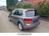 Volkswagen Golf Sportsvan 1.2 TSI Comfortline BMT - Volkswagen Golf Sportsvan mit Benzin-Antrieb: Van, Schaltgetriebe