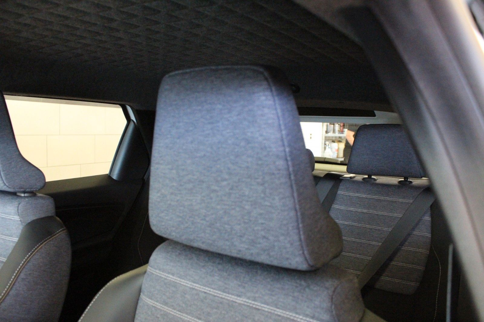 Fahrzeugabbildung Renault R 5 150 Comfort Range Techno  *Vollausstattung*