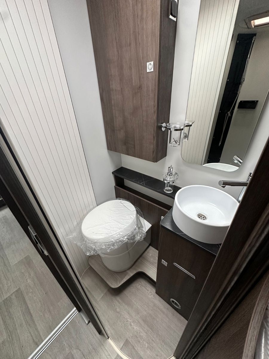 Fahrzeugabbildung Benimar T 468 Md. 25