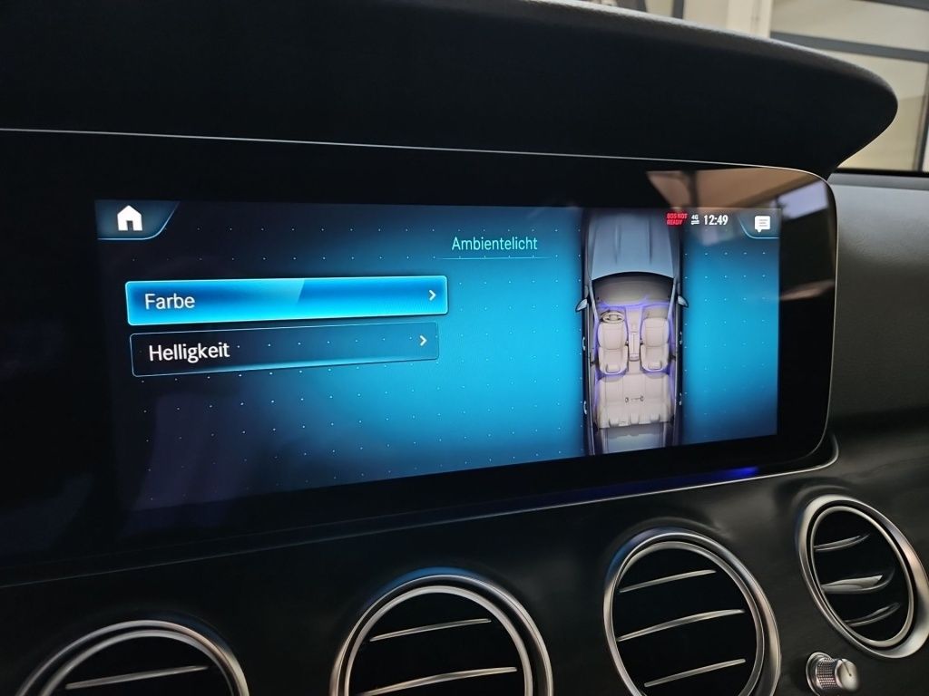 Fahrzeugabbildung Mercedes-Benz E 400 dT 4M Avantg. Distronic+ SDHZ Sitzkl. 360°