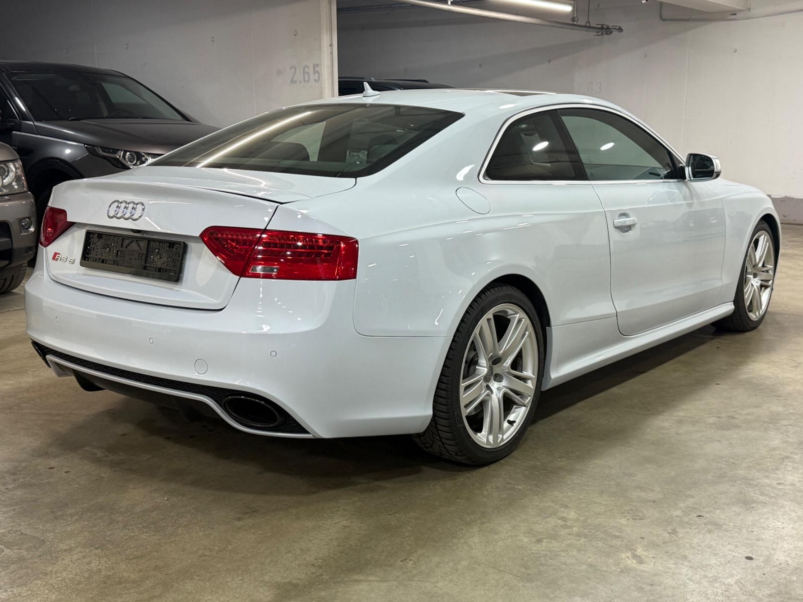 AUDI RS5 COUPE 4.2 FSI 450 ch 4X4 BVA - PHARES BI-XENON - CAMERA DE RECUL - TOIT OUVRANT