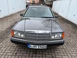 Mercedes-Benz 190e 2.0 Automatik Oldtimer  - Mercedes-Benz 190: 190e