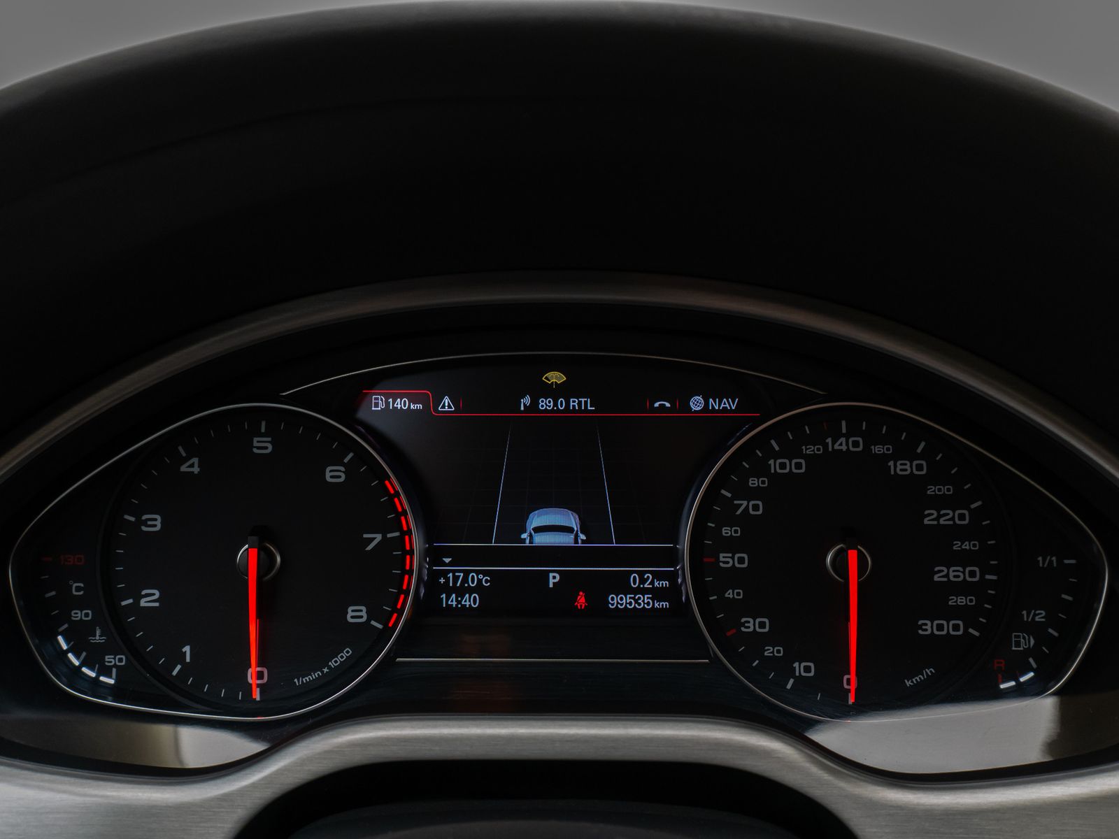 Fahrzeugabbildung Audi A8 W12 Lang Chauffeur GSD B&O Keramik TV Voll