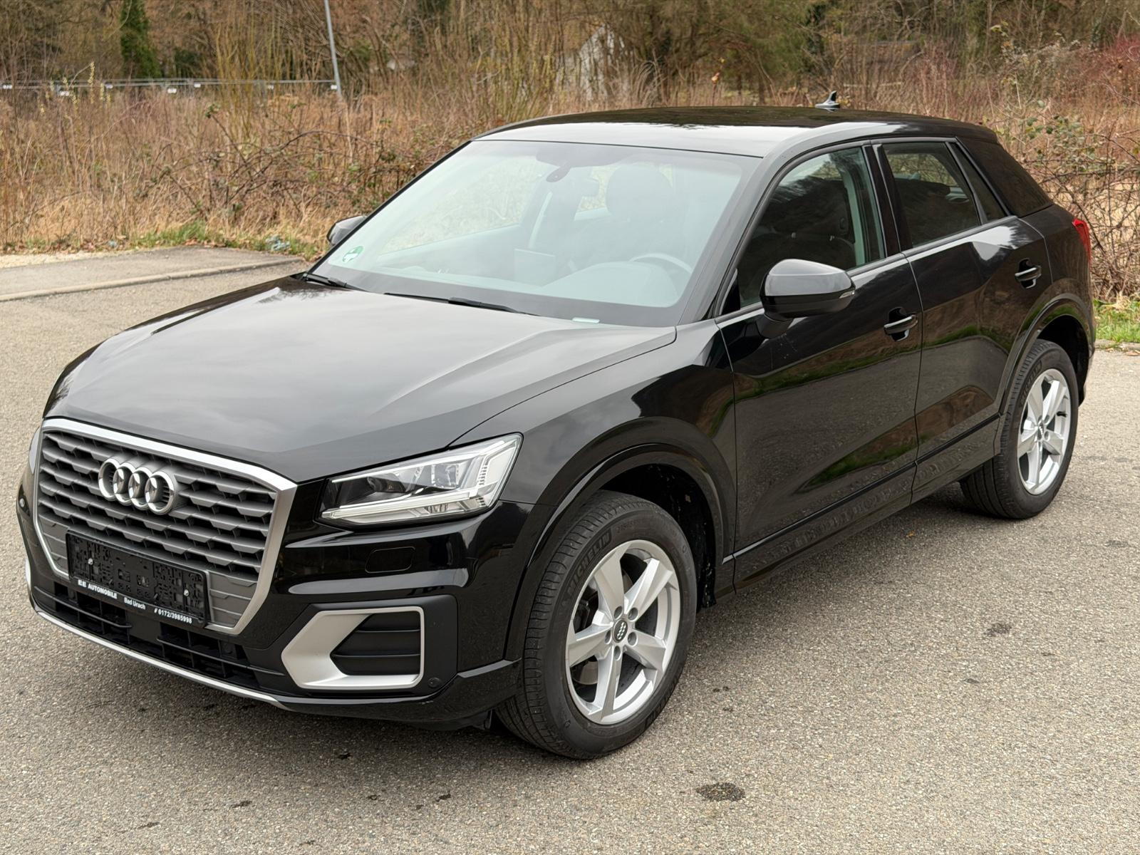 Audi Q2 35 TFSI sport S tronic Keyless LED Navi