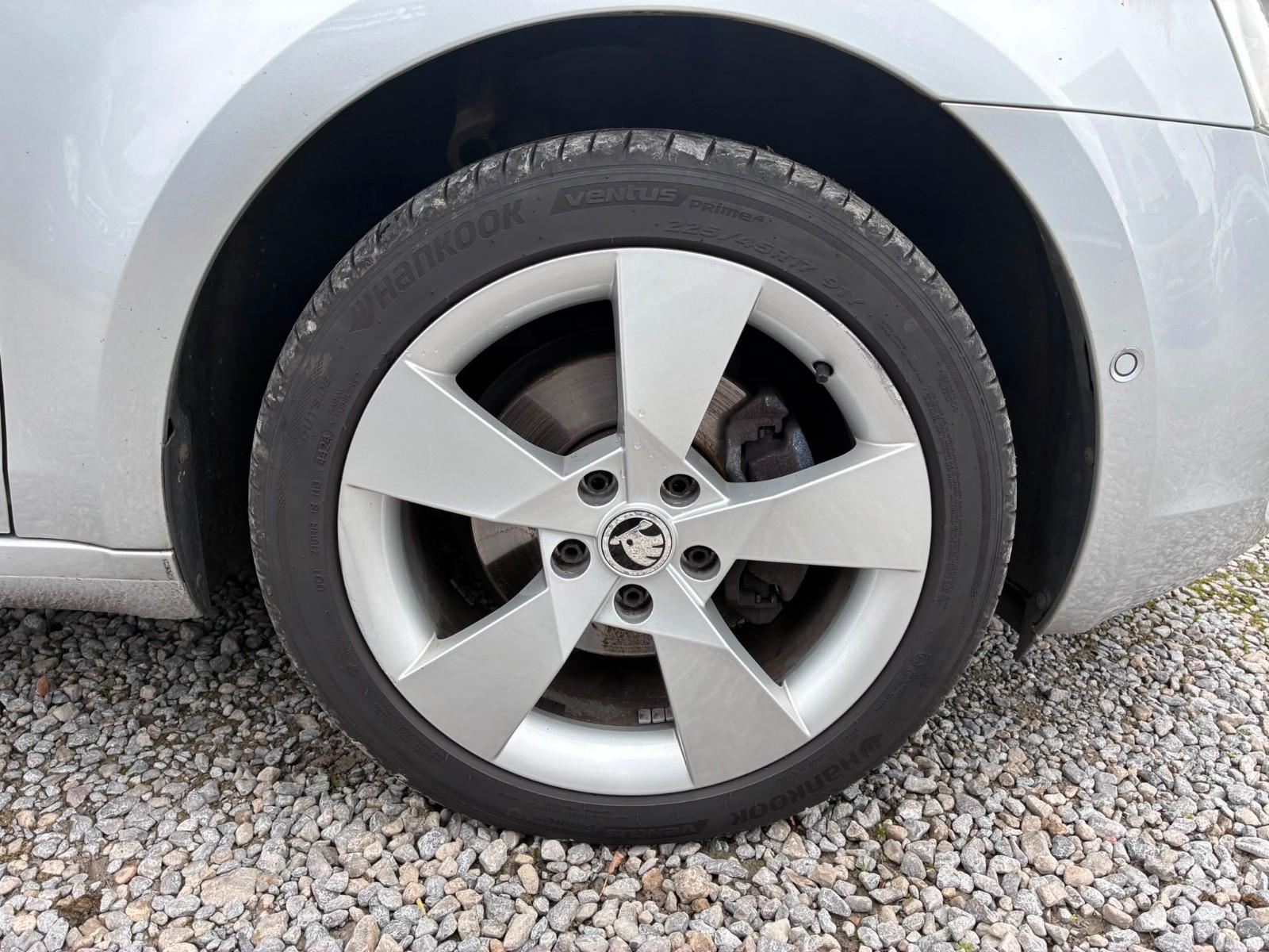 Skoda Octavia 2013 — photo 30