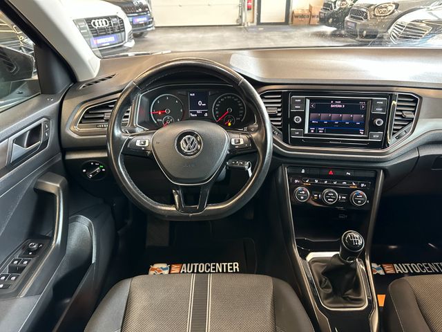 MYAUTOCENTER – Gebraucht- und Jahreswagen mit Werkstattservice in Pfaffenhofen Volkswagen T-Roc Style *LED*Unfallfrei*TÜV*PDC*