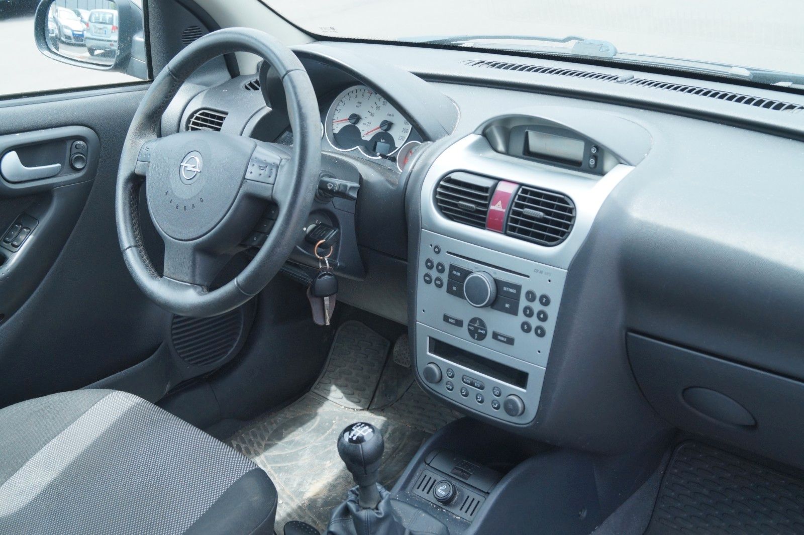 Fahrzeugabbildung Opel Corsa C Edition