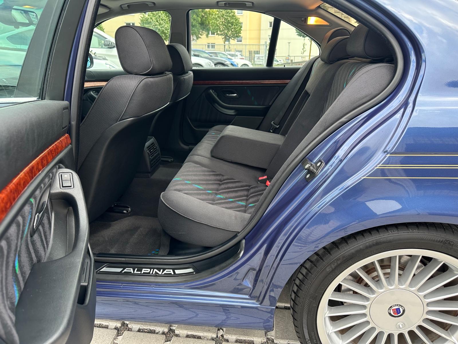 ALPINA B10 V8 4.6