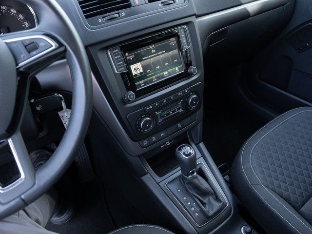 Yeti 2.0 TDI Drive 4x4 DSG NAVI+PDC+GRA