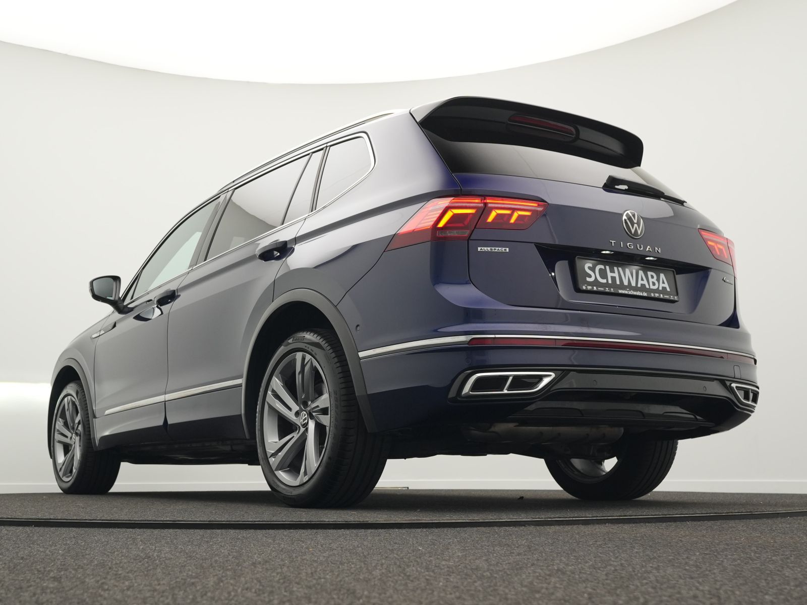 Volkswagen Tiguan Allspace R-Line 2.0 TSI 4motion DSG AHK foto 25