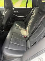 BMW 318  D  hybr.Diesel:E - BMW 318 in Braunschweig