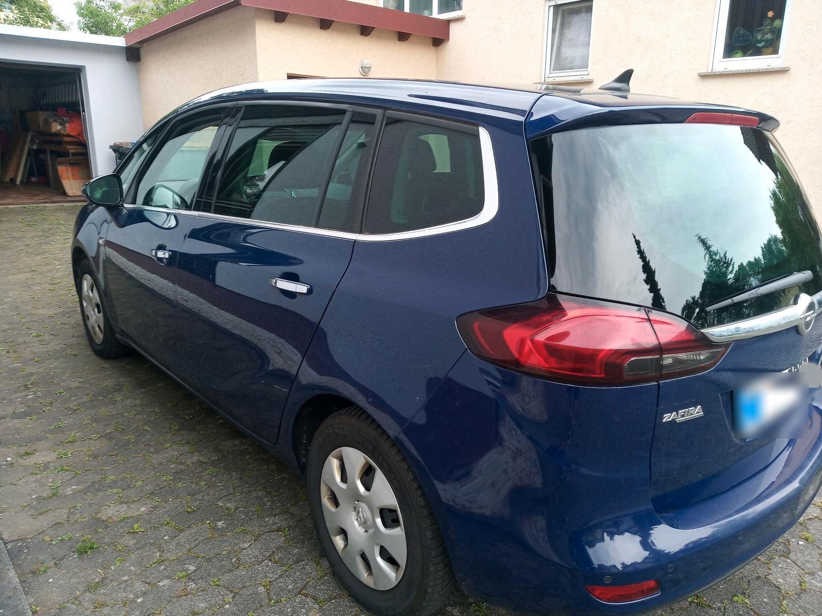 Opel Zafira Tourer