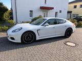 Porsche Panamera 4S, Facelift, PDLS+, Softcl, Burmester  - Porsche: Burmester