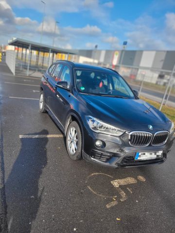 BMW X1 sDrive18i Sport Line Sport Line