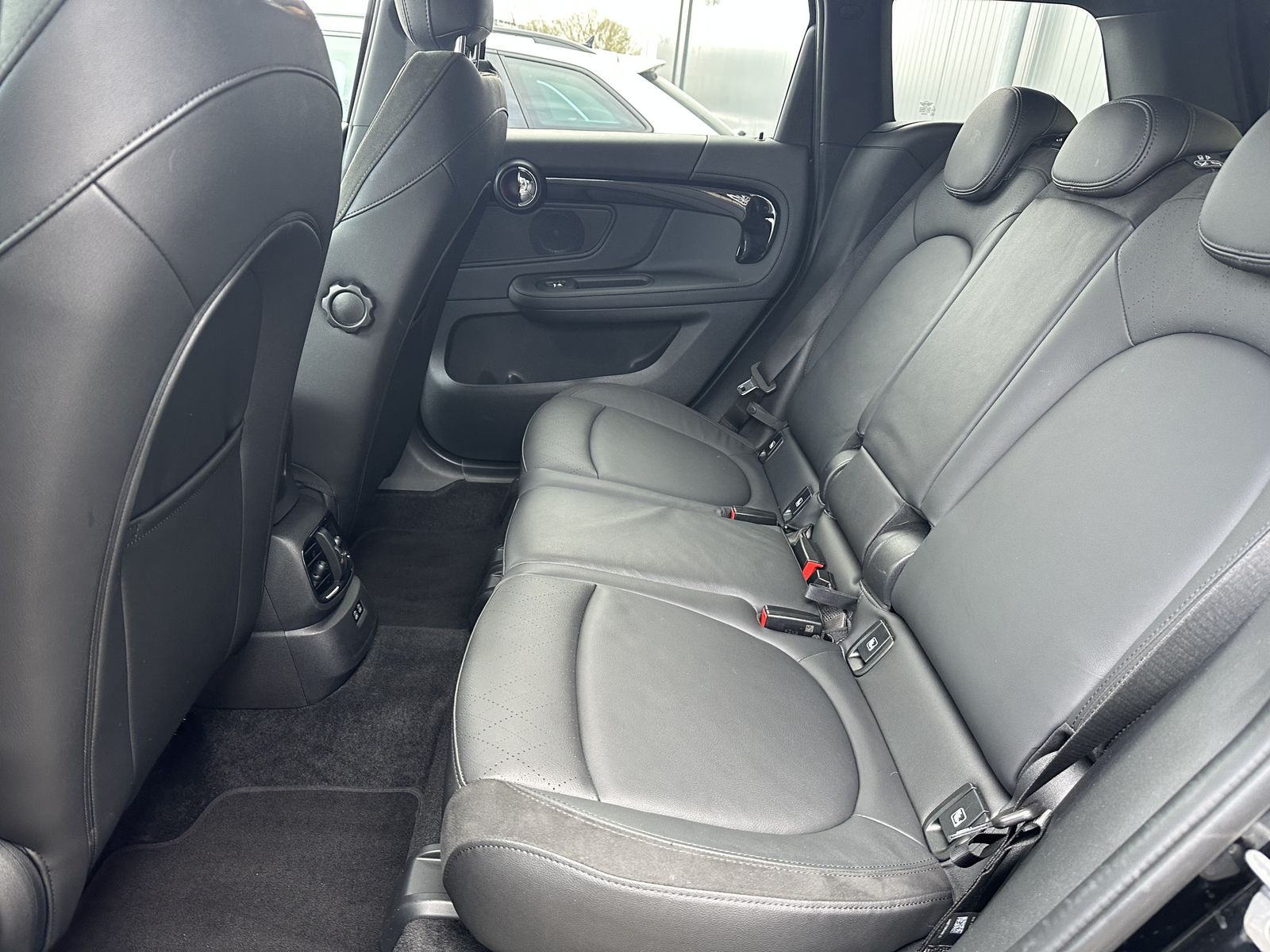 Fahrzeugabbildung MINI John Cooper Works Countryman NAV+LED+HEAD-UP+KAM