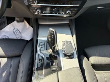 BMW 530 - 12