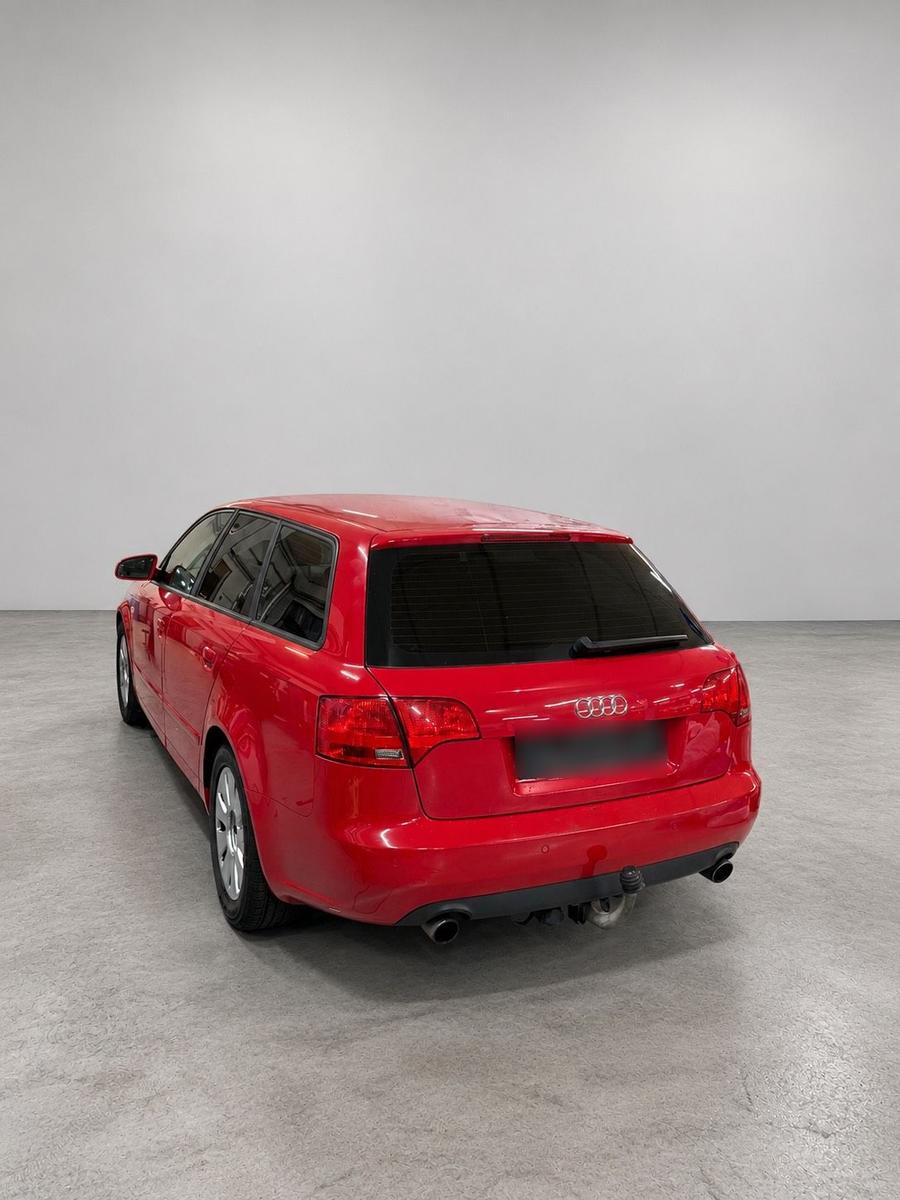 Audi A4 2007 — rear view