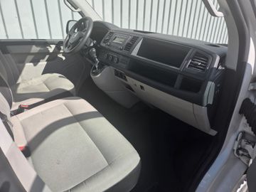 Volkswagen T6 Transporter - 9