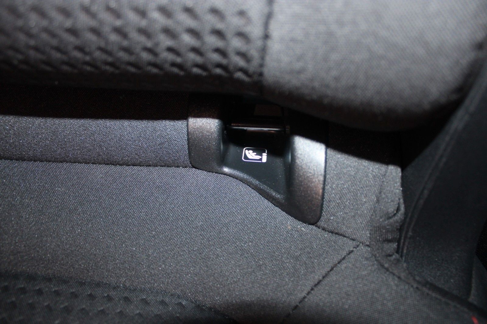 Fahrzeugabbildung Ford Kuga PHEV ST-Line NAVI DAB CAM WinterPaket