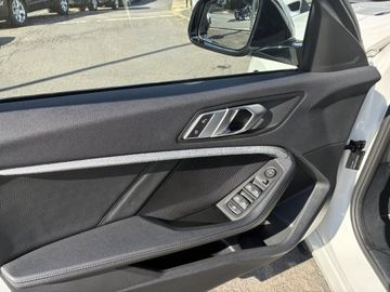 BMW 118 - 10