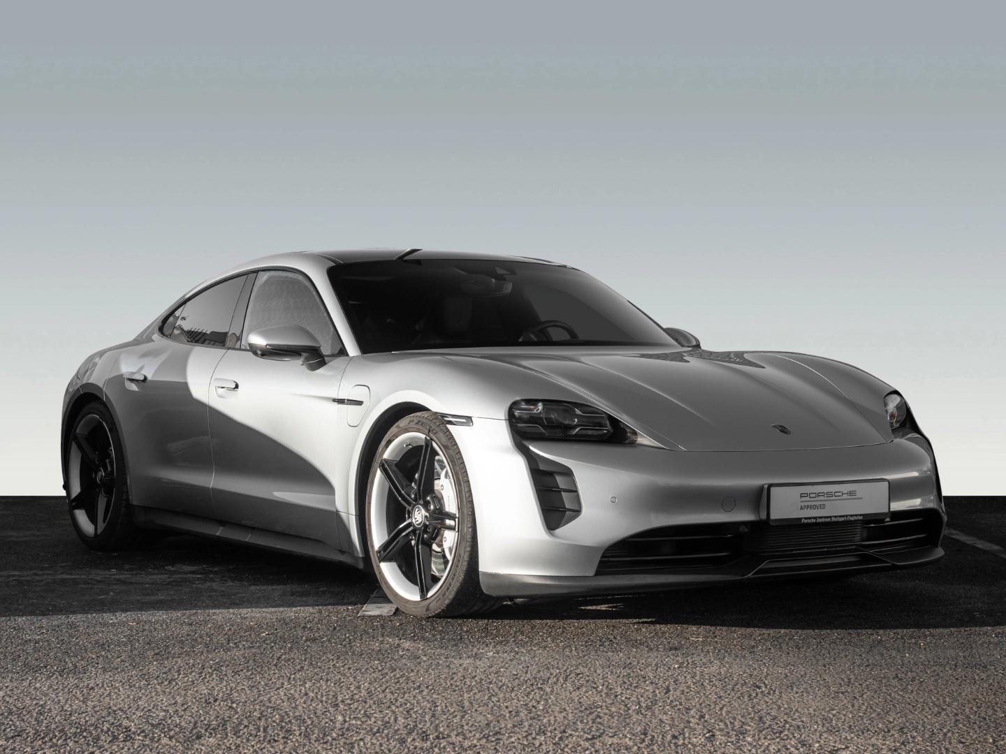 Porsche Taycan 4S Sport Chrono Paket 21-Zoll PSCB